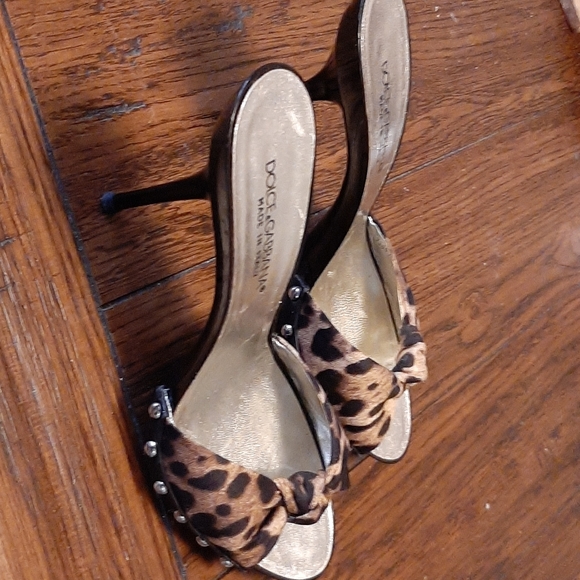 Dolce & Gabbana shoes - Picture 3 of 4